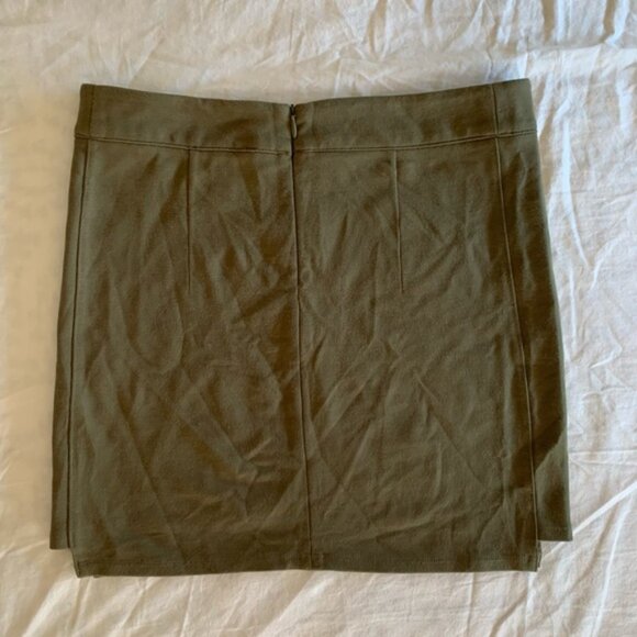 Forever 21 Army Green Tight Mini Skirt - Picture 2 of 3